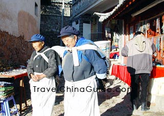 当地居民，书河