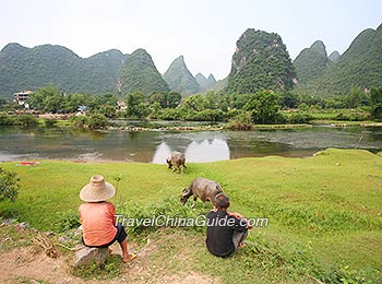 渔村周围迷人的风景