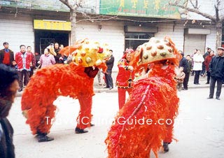 舞狮，元宵节的一项活动