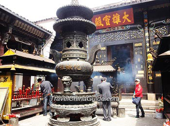 花城寺大殿