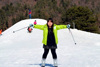 莫妮卡在Zibaishan滑雪胜地,陕西